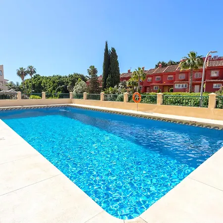 Sunstay Cosy Flat Iii Golf